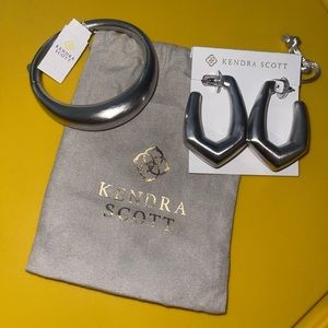 RESERVED FOR TV ONLY! SOLD AS A SET